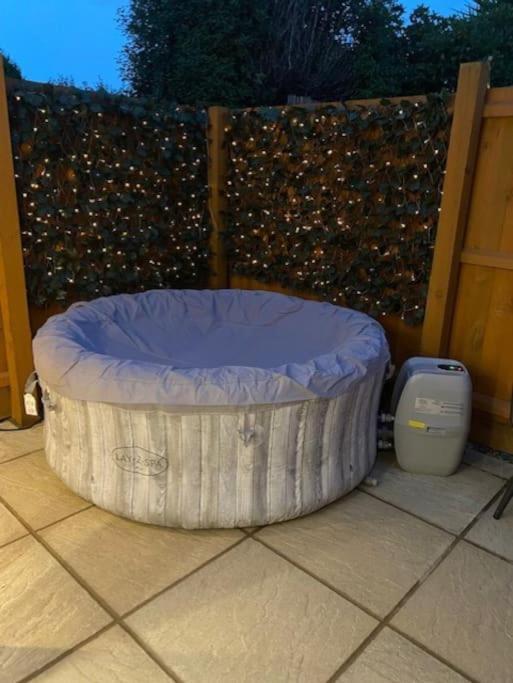 Stylish 1 Bedroom Studio Outdoor Area And Hot Tub Bournemouth Exteriör bild